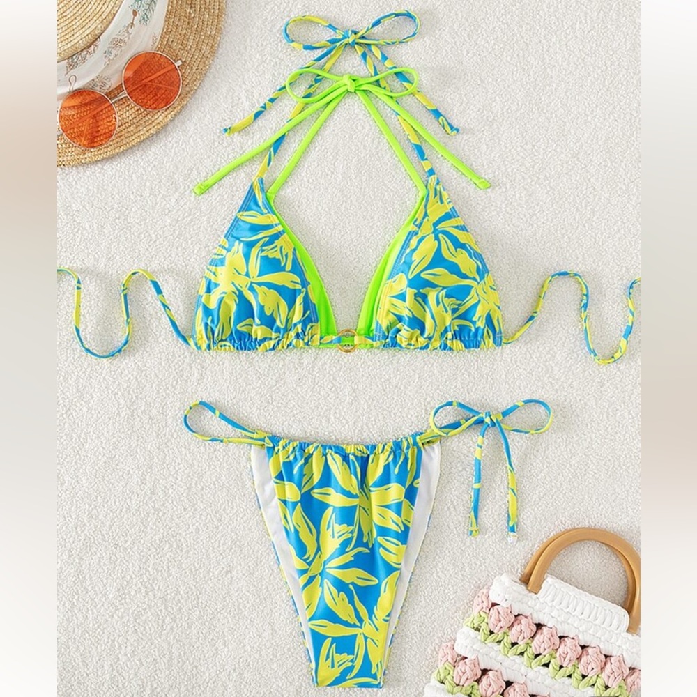 Vibrant Leaf Print Layered Bikini Set